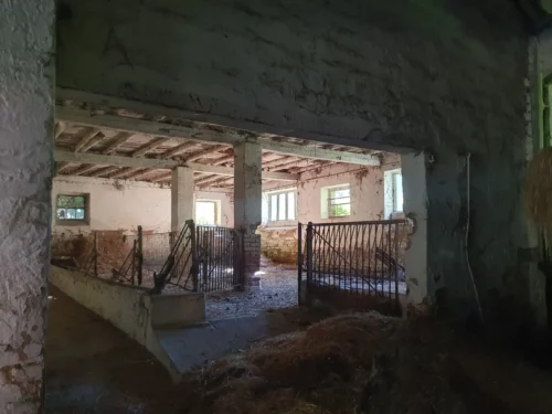 Ställe. Anbau an die Scheune zwischen Torhaus und Verwalterhaus